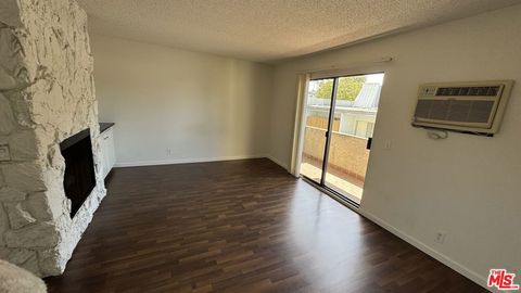 Photo of 3744 Delmas Terrace #7, Los Angeles, CA 90034 (MLS # 26848547)