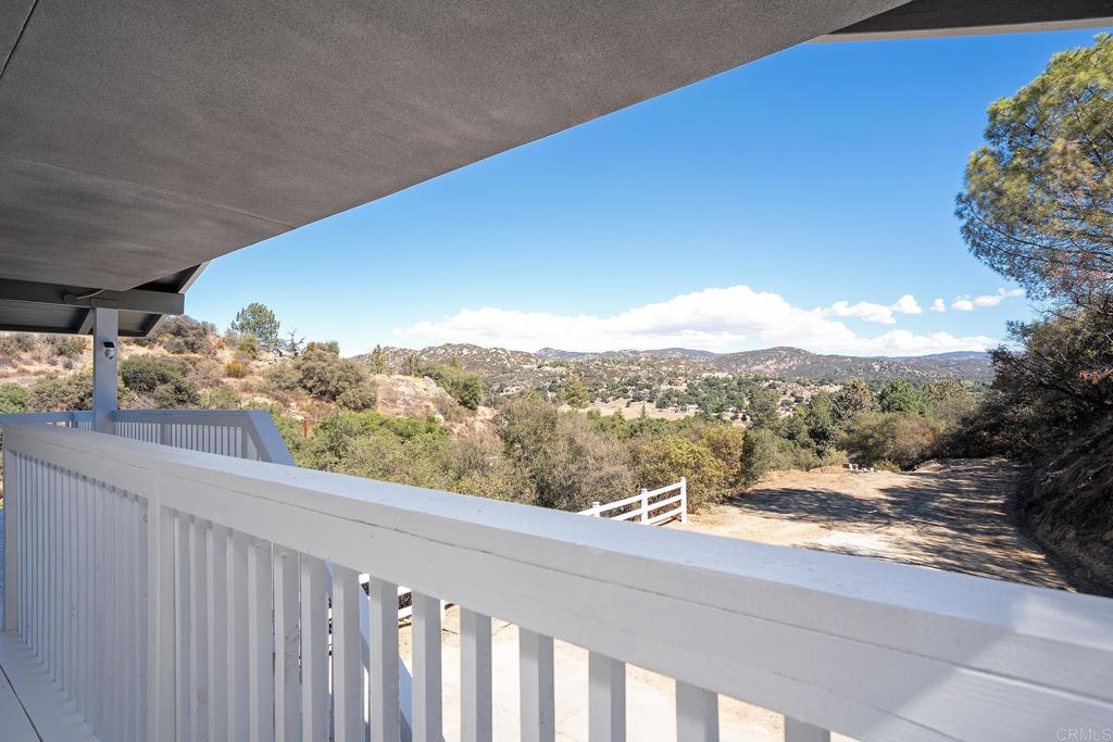 24541 MANZANITA DR