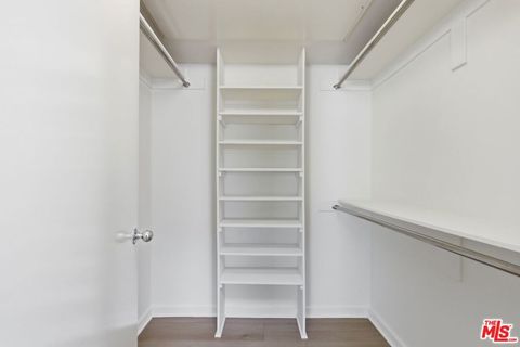 Tiny photo for 811 21st Street #5, Santa Monica, CA 90403 (MLS # 26724667)