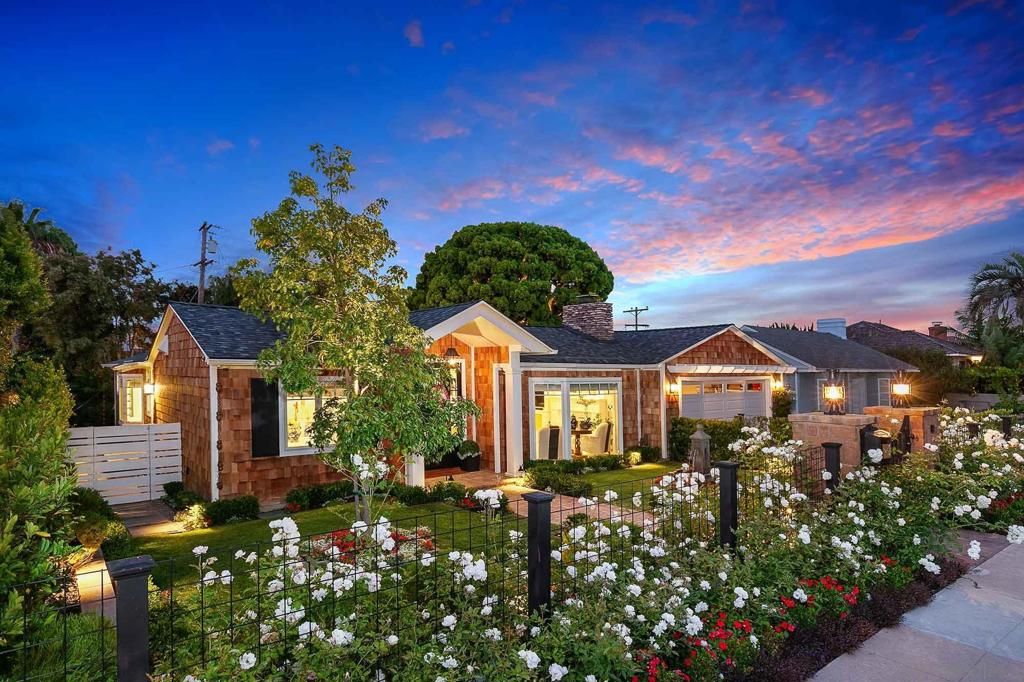 listing image 130725367522533843317