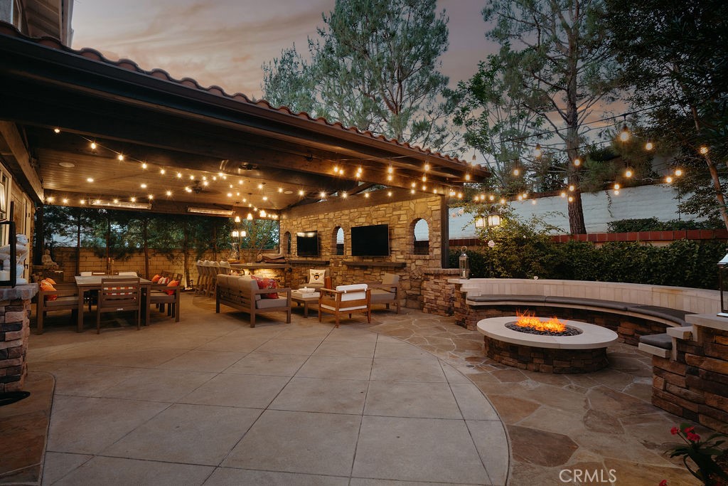 2555 Reynolds Drive