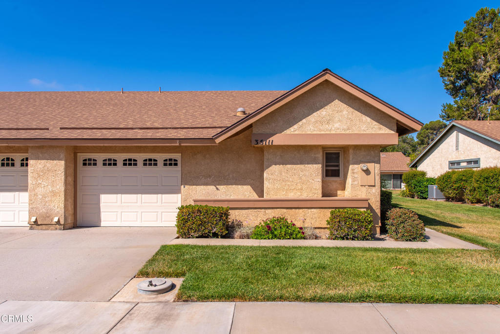 35111 Village 35