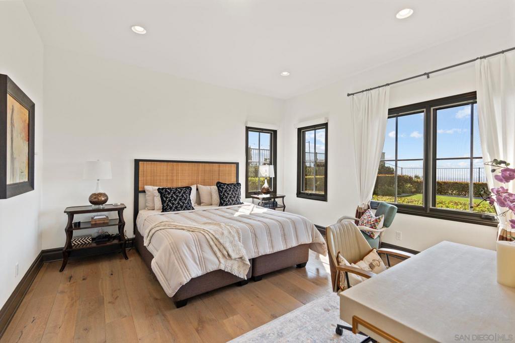 Rancho Santa Fe - Residential