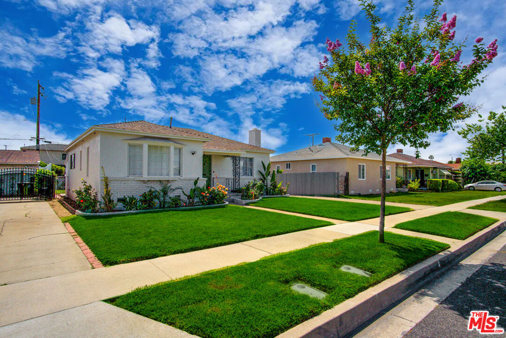 1132 Azalea Drive