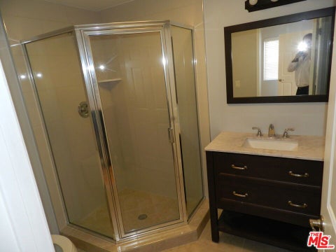 Tiny photo for 2711 Arizona Avenue, Santa Monica, CA 90404 (MLS # 26872981)