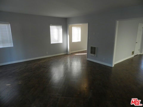 Tiny photo for 2711 Arizona Avenue, Santa Monica, CA 90404 (MLS # 26872981)