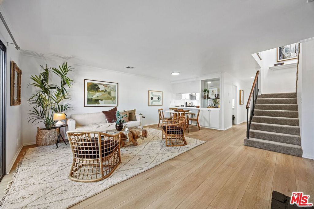 Photo of 4365 Mclaughlin Avenue #4, Los Angeles, CA 90066 (MLS # 26633431)