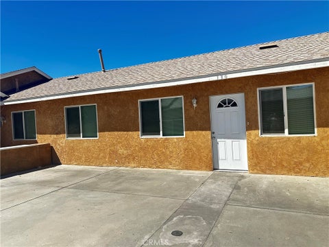 Photo of 130 N Victoria Avenue, San Jacinto, CA 92583 (MLS # IV26222705)
