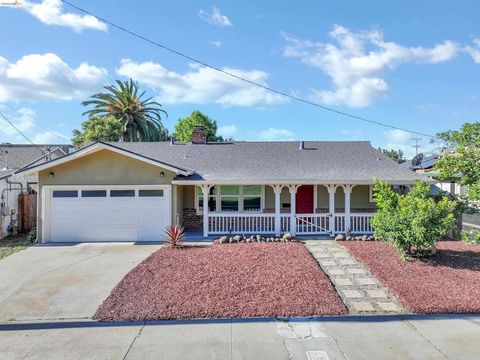 Photo of 116 E 16th St ST, Antioch, CA 94509 (MLS # 41134497)