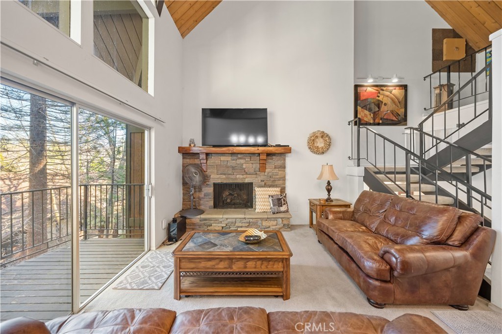 966 Willow Creek Road 24