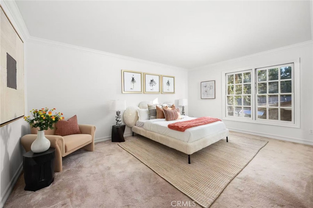 San Marino, California, 91108, United States, 5 Bedrooms Bedrooms, ,5 BathroomsBathrooms,Residential,Active,2042216