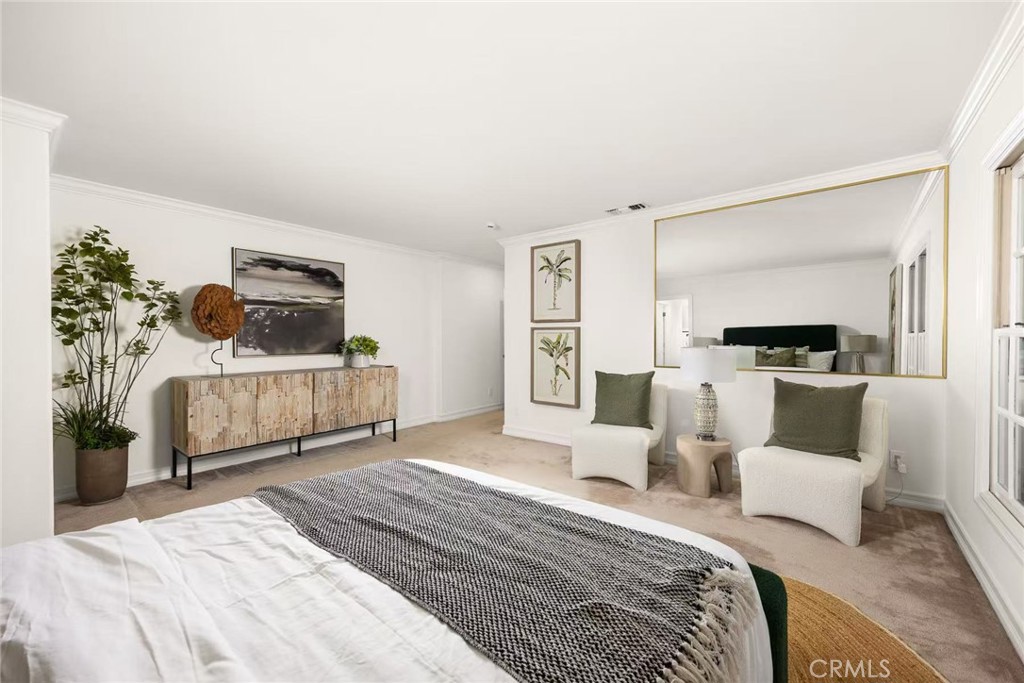San Marino, California, 91108, United States, 5 Bedrooms Bedrooms, ,5 BathroomsBathrooms,Residential,Active,2042216