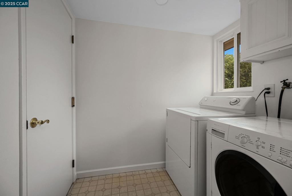 DANA HILLS - Residential