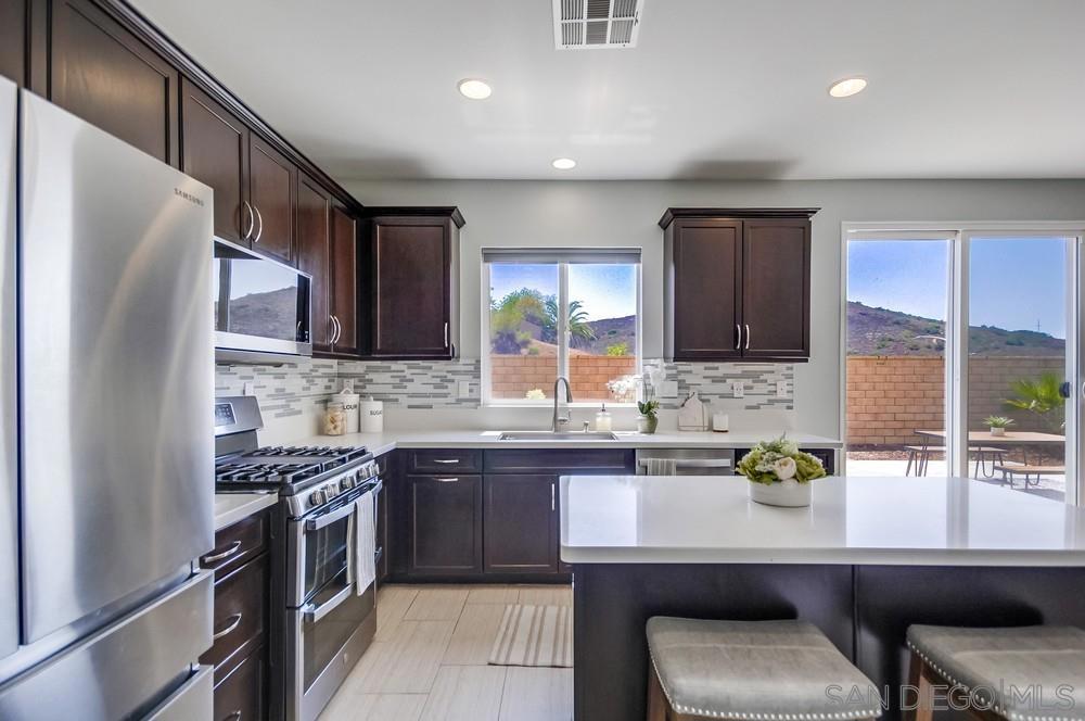 Lakeside - Residential