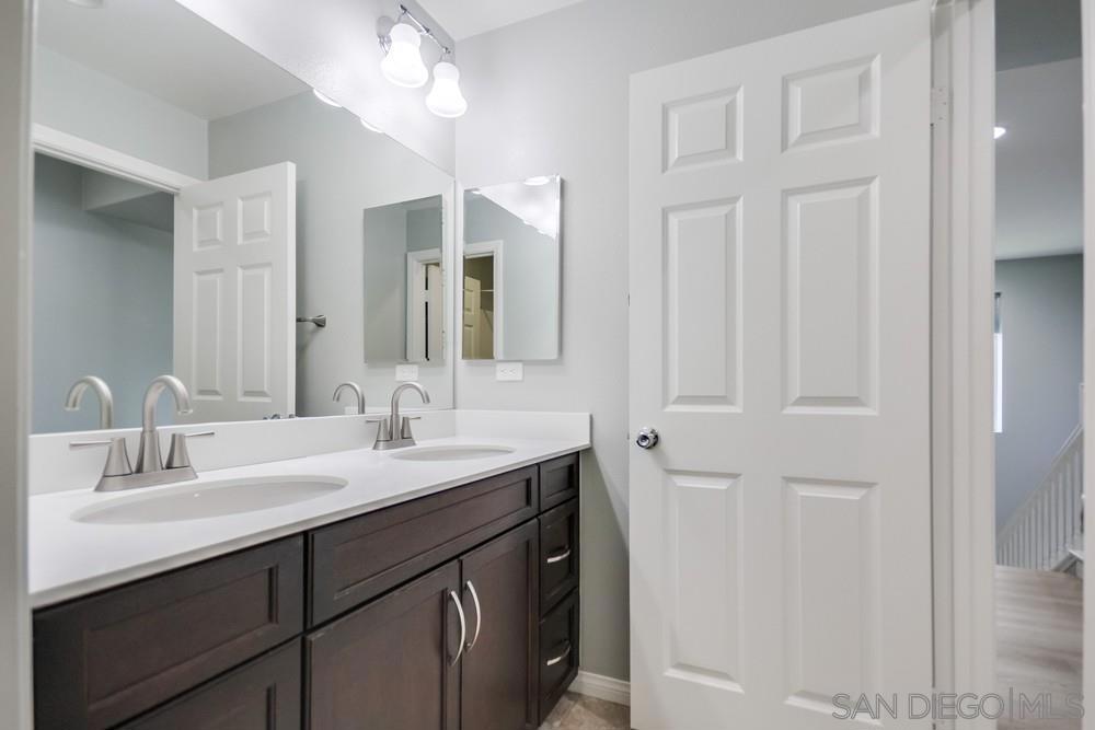 Lakeside - Residential