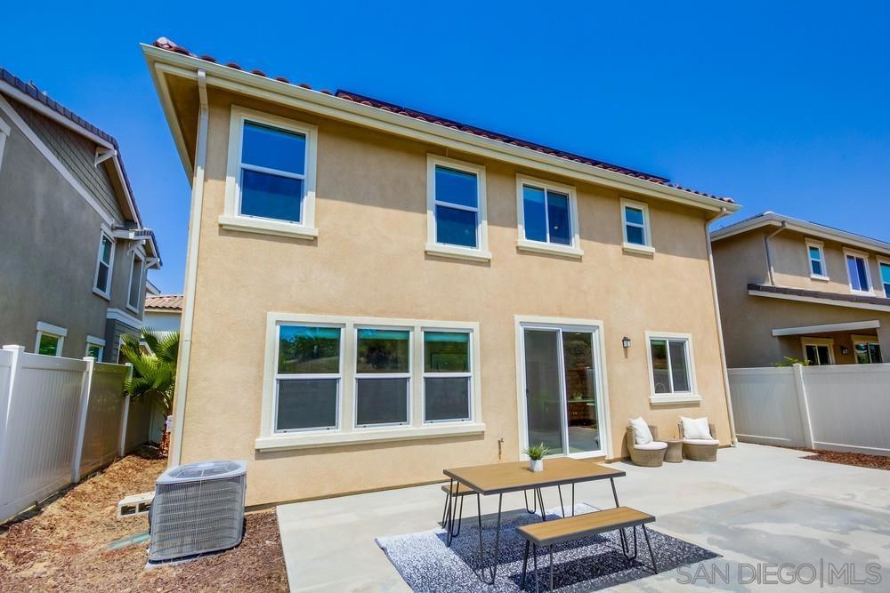 Lakeside - Residential