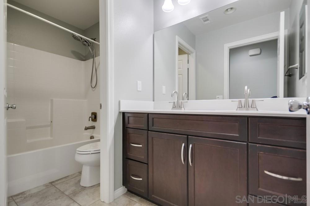 Lakeside - Residential