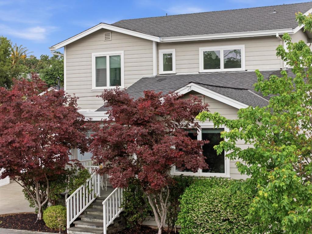144 Edgehill Drive