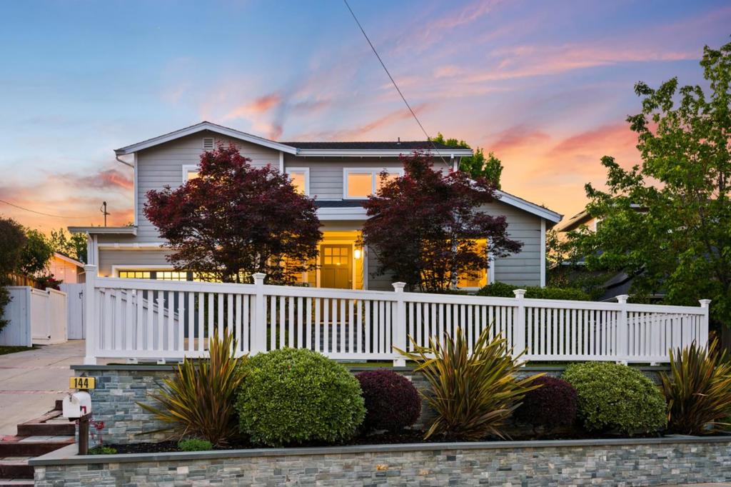 144 Edgehill Drive