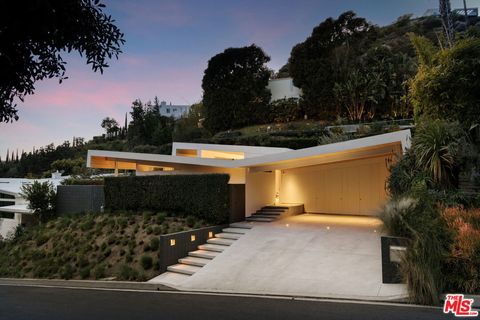 1549 Rising Glen Road Los Angeles CA 90069