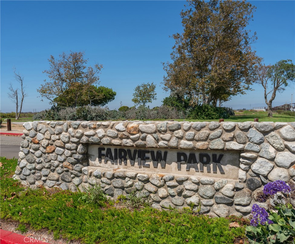 - - Residential Lease