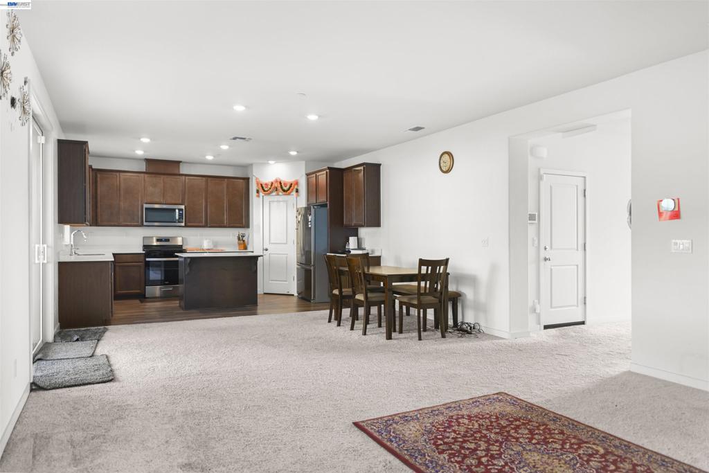 9620 Mason Trails Rd