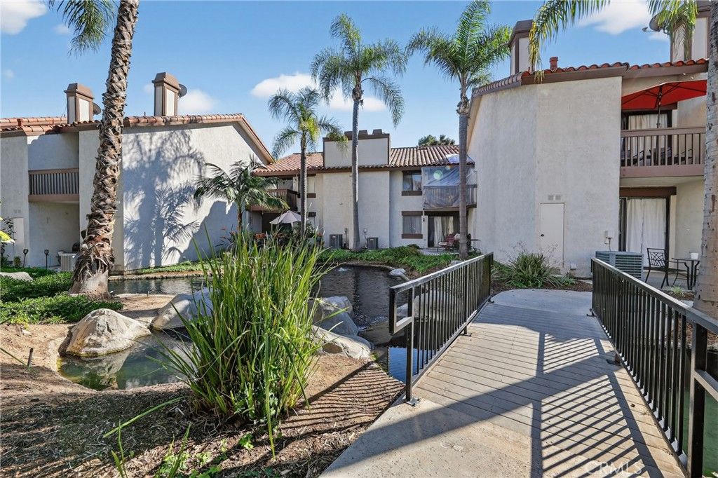 Photo of 304 Molokai Dr, Placentia, CA 92870 (MLS # PW26057521)