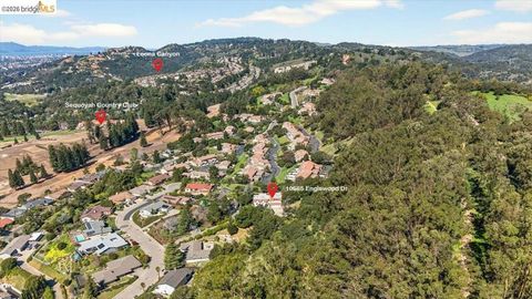 Tiny photo for 10565 10565 Englewood Drive Dr, Oakland, CA 94605 (MLS # 41126343)