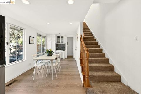 Tiny photo for 10565 10565 Englewood Drive Dr, Oakland, CA 94605 (MLS # 41126343)