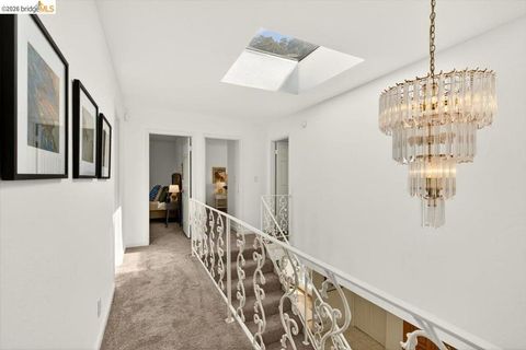 Tiny photo for 10565 10565 Englewood Drive Dr, Oakland, CA 94605 (MLS # 41126343)