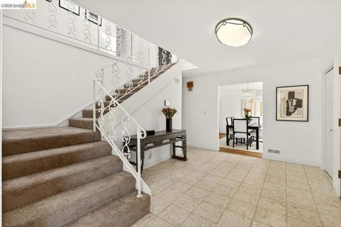 Tiny photo for 10565 10565 Englewood Drive Dr, Oakland, CA 94605 (MLS # 41126343)