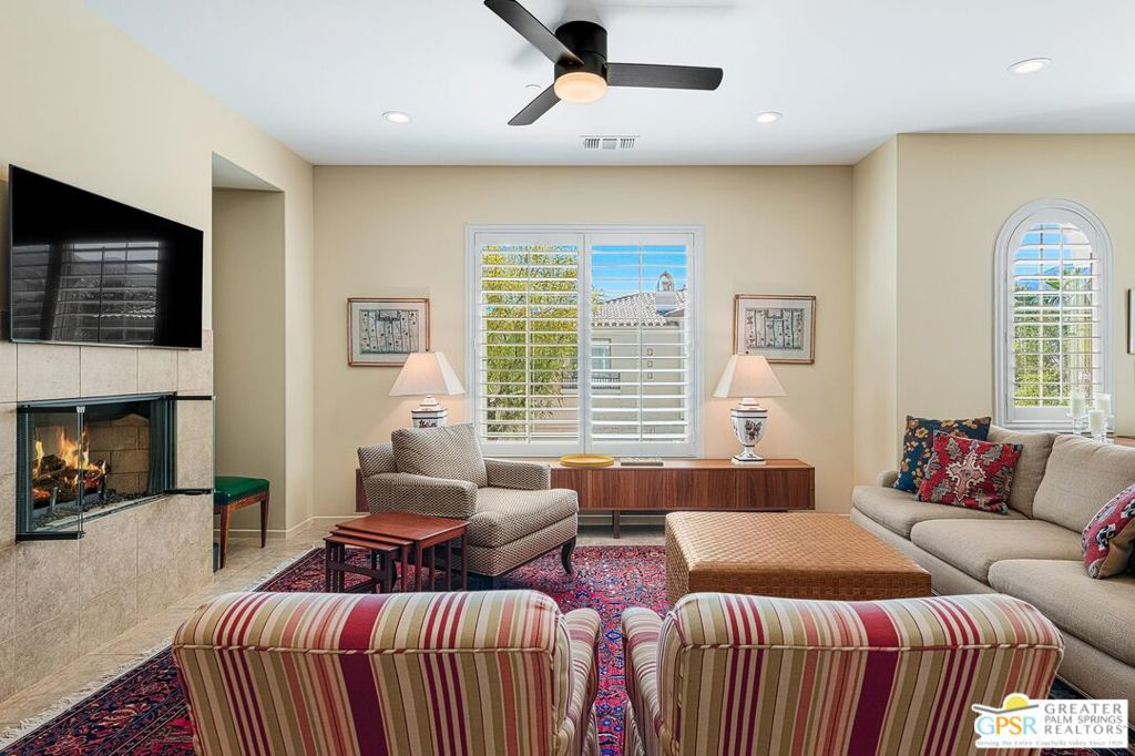 1408 Avenida Montana