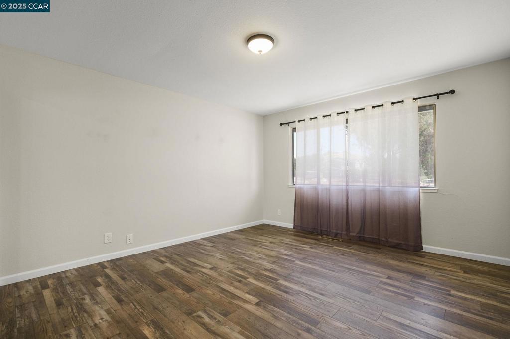 LAWRENCE ESTATES - Residential