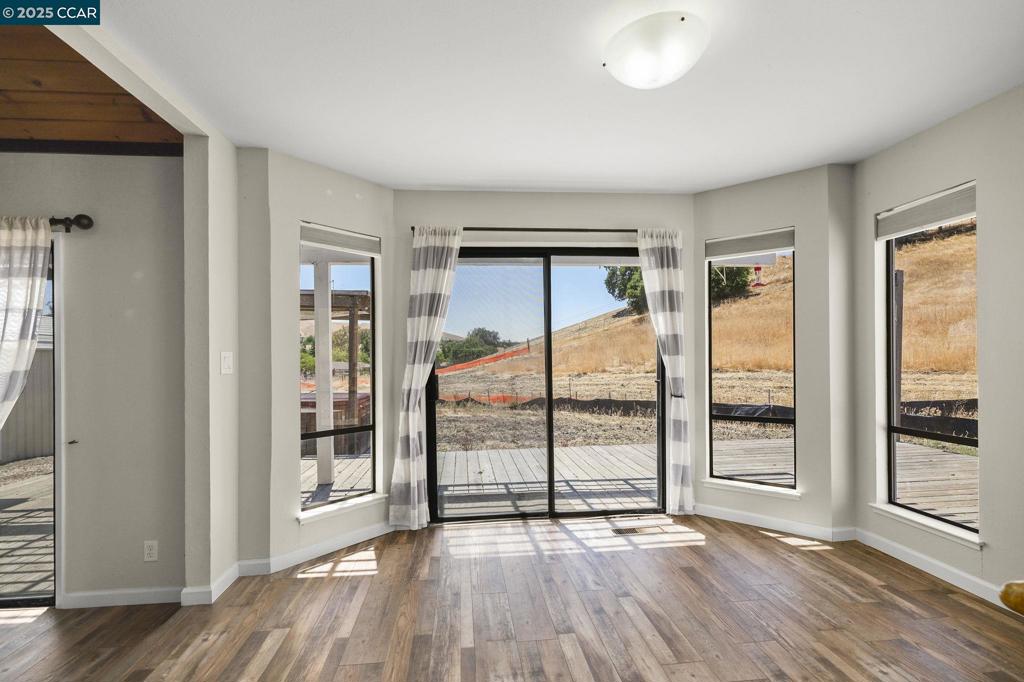 LAWRENCE ESTATES - Residential