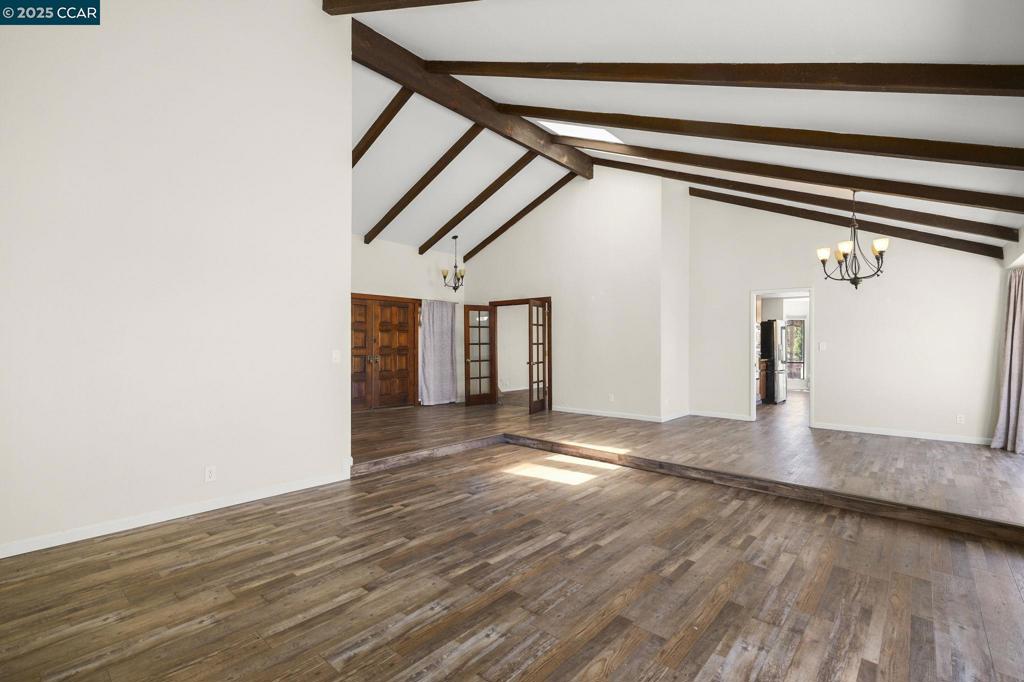 LAWRENCE ESTATES - Residential
