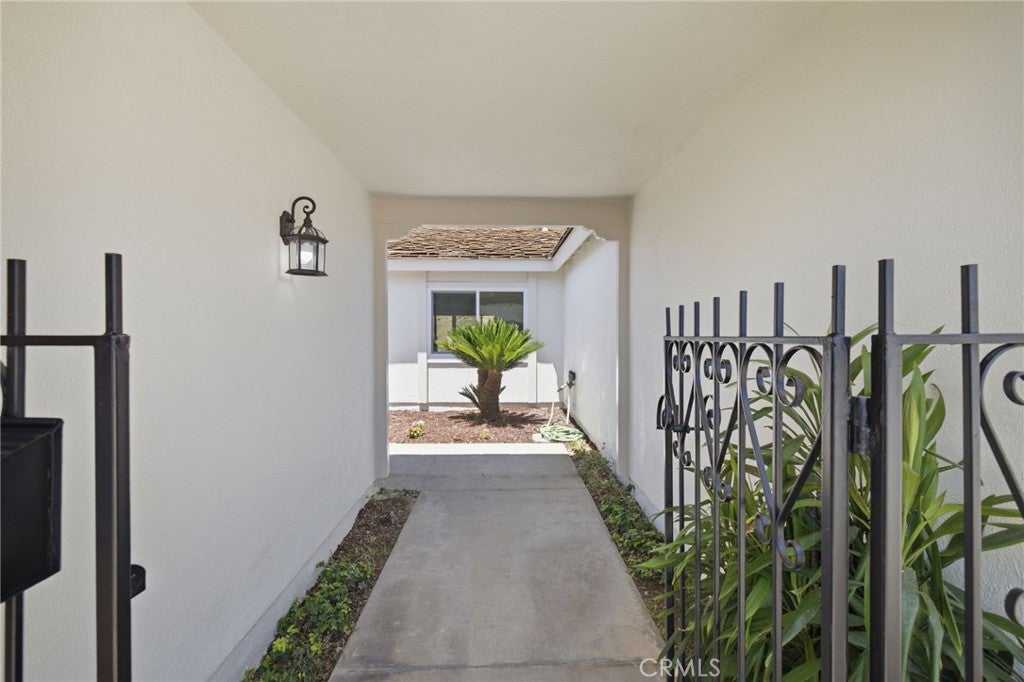 535 Passiflora Drive