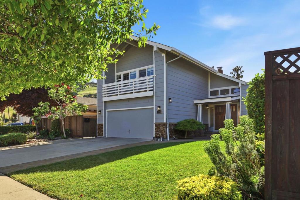 6273 Mountford Drive