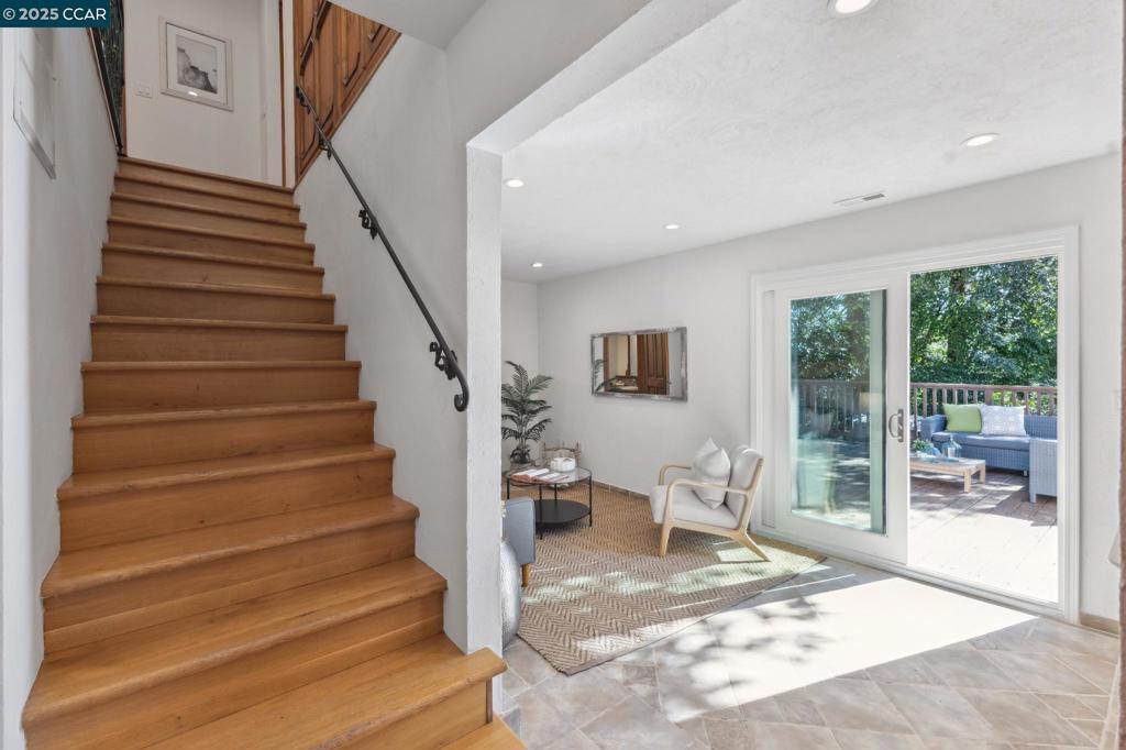 SLEEPY HOLLOW - Residential