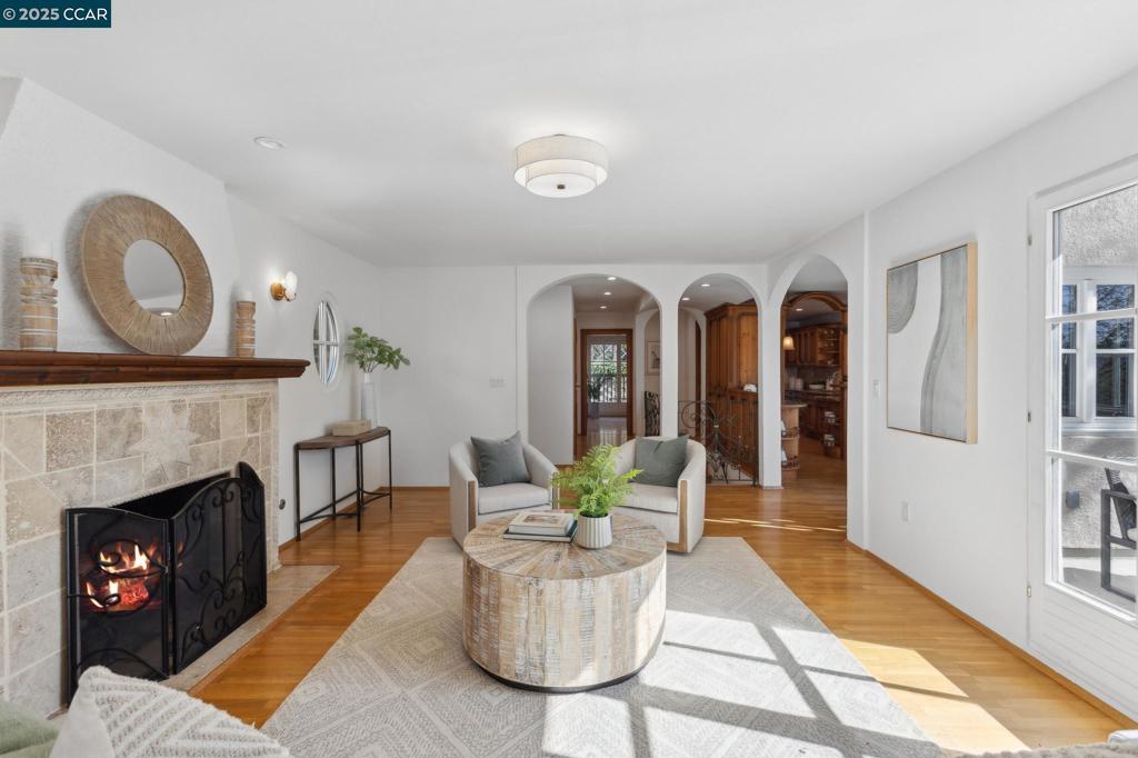 SLEEPY HOLLOW - Residential