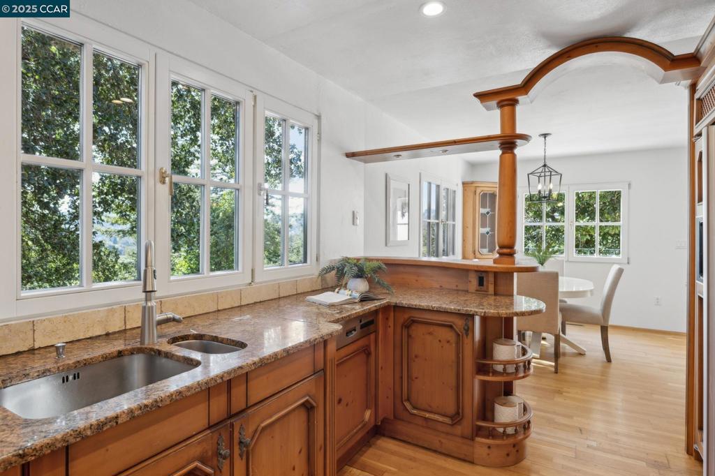 SLEEPY HOLLOW - Residential