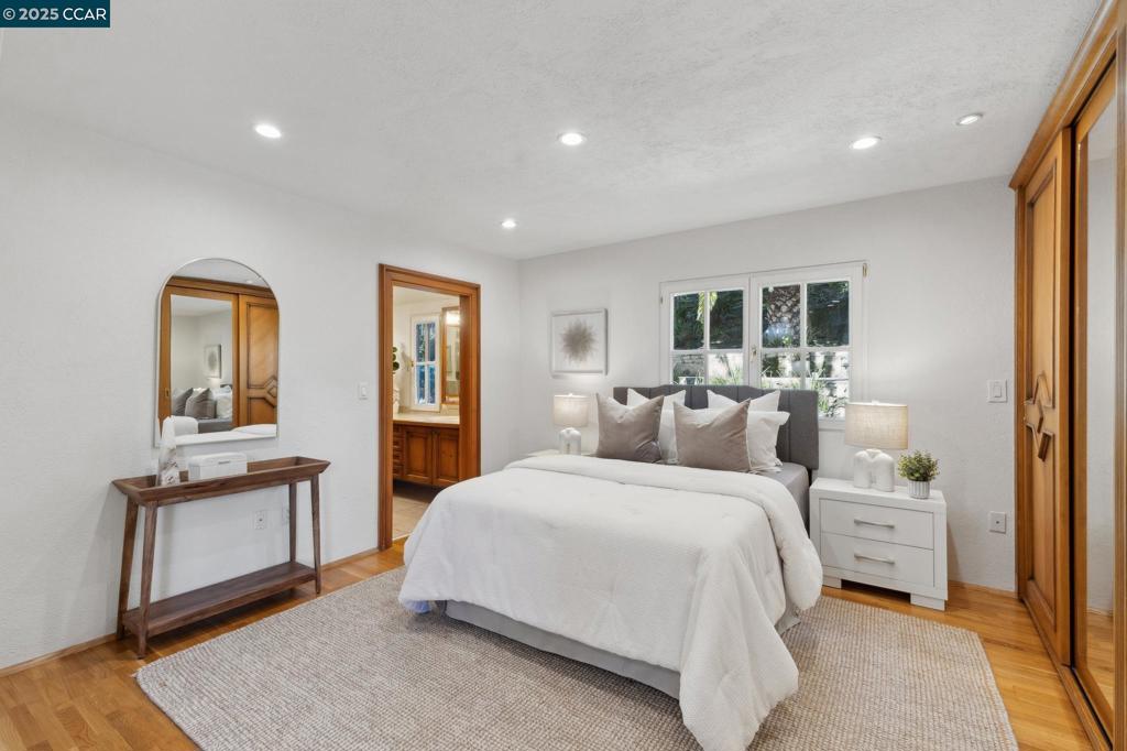 SLEEPY HOLLOW - Residential