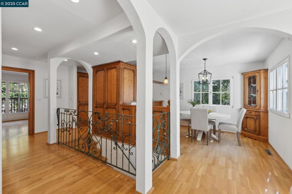 SLEEPY HOLLOW - Residential