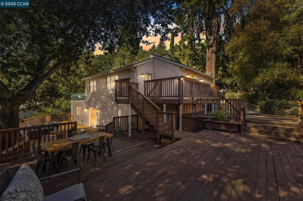 SLEEPY HOLLOW - Residential