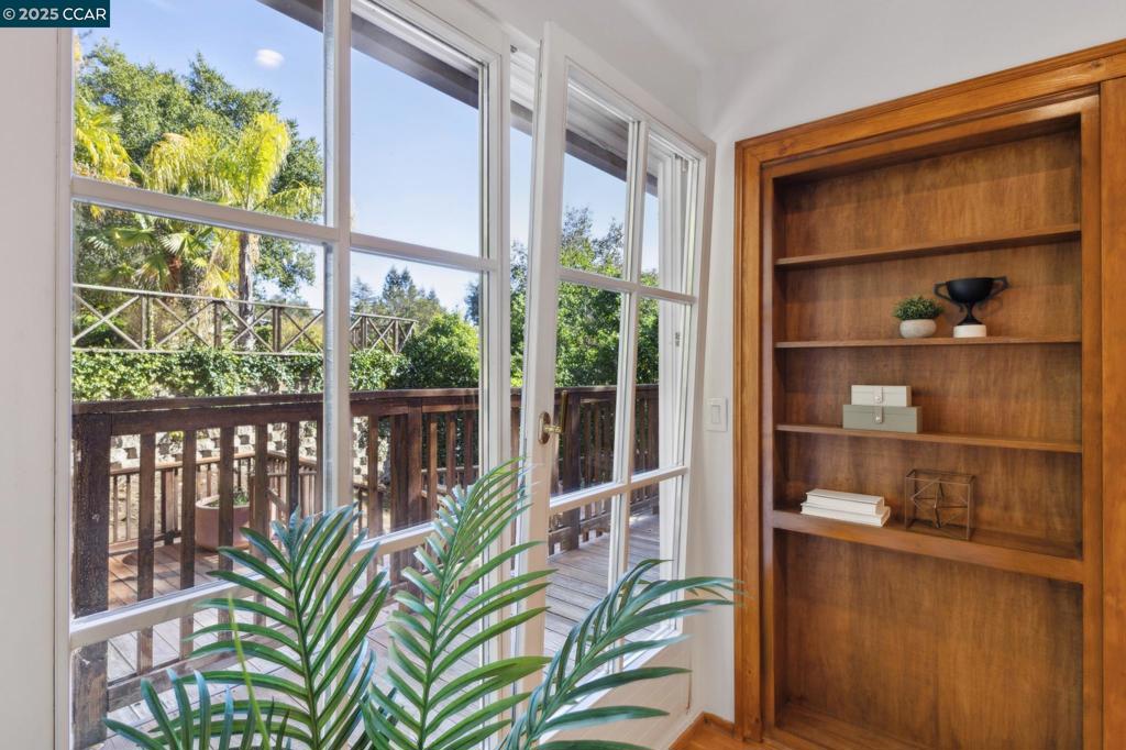 SLEEPY HOLLOW - Residential