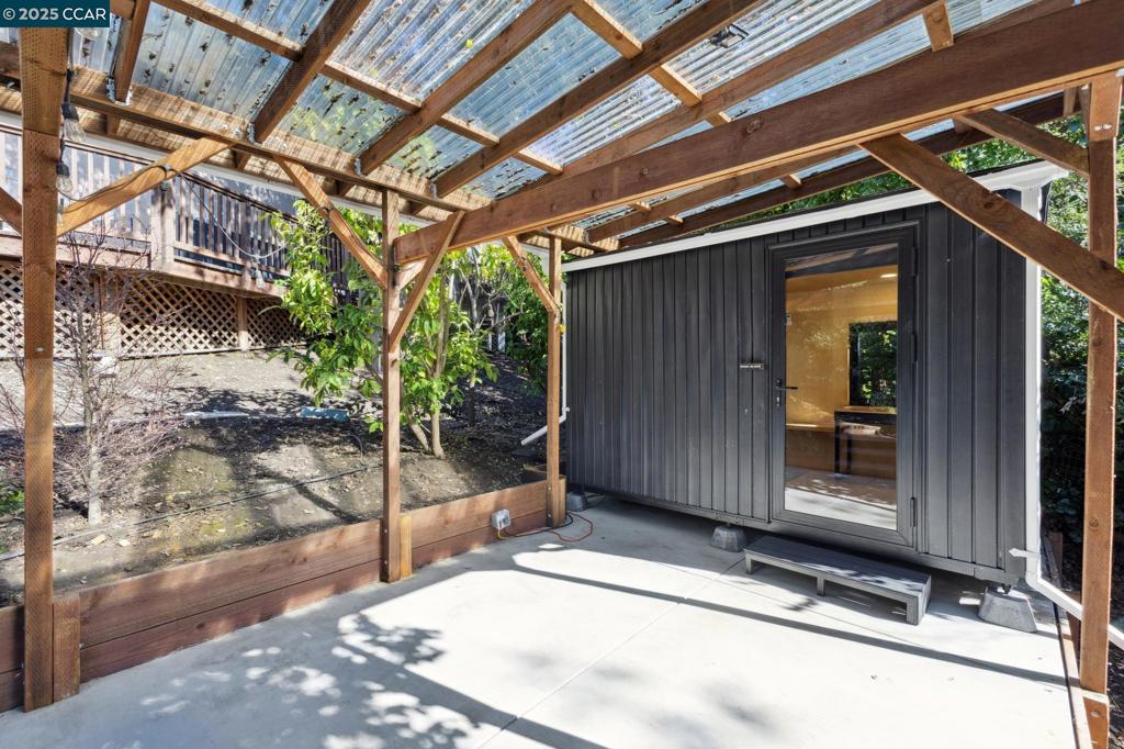 SLEEPY HOLLOW - Residential