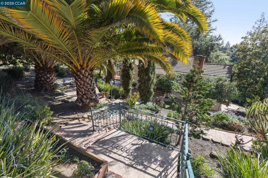 SLEEPY HOLLOW - Residential