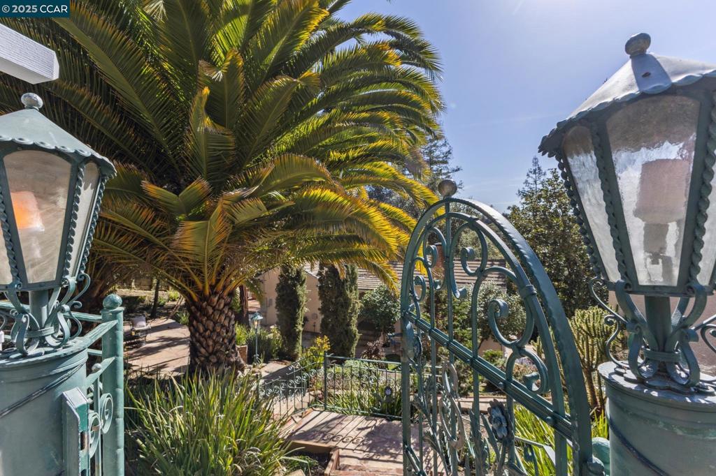 SLEEPY HOLLOW - Residential