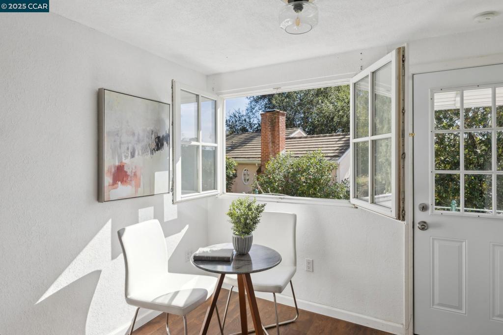 SLEEPY HOLLOW - Residential