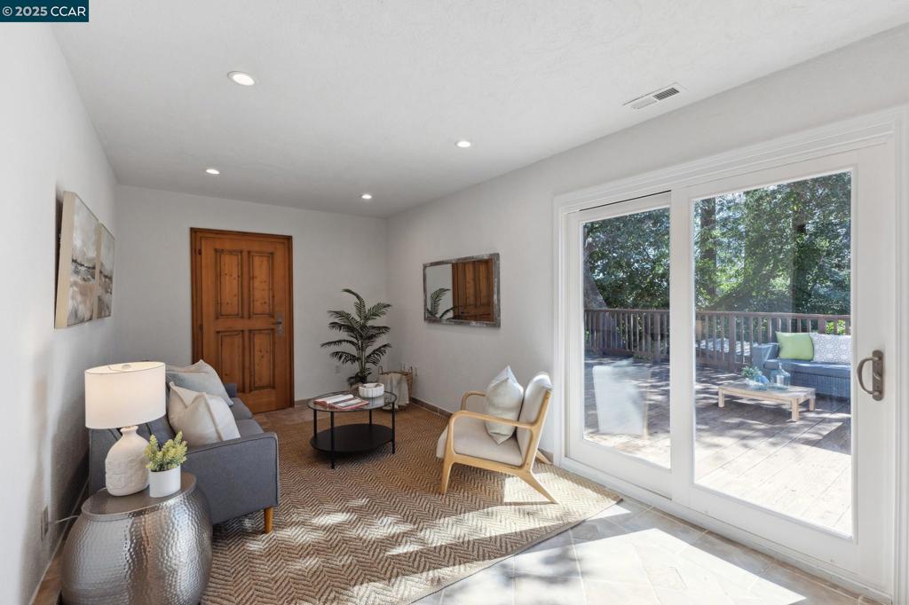 SLEEPY HOLLOW - Residential