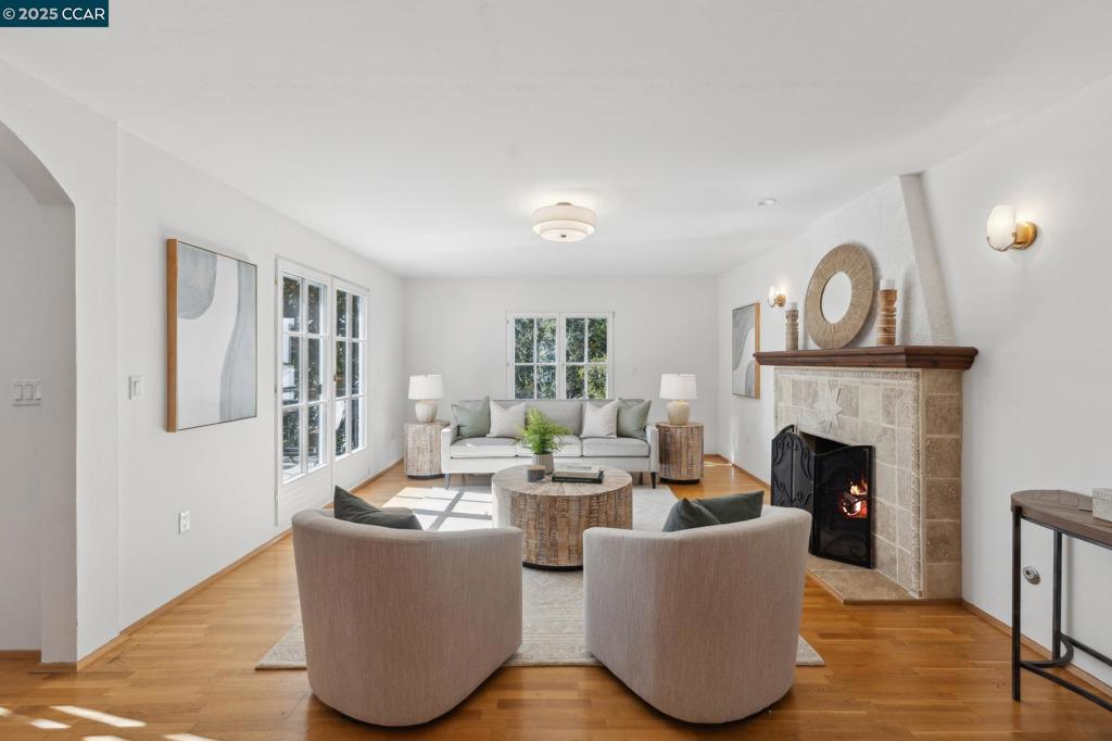 SLEEPY HOLLOW - Residential